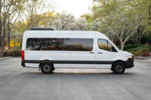 2025 White Sprinter -15