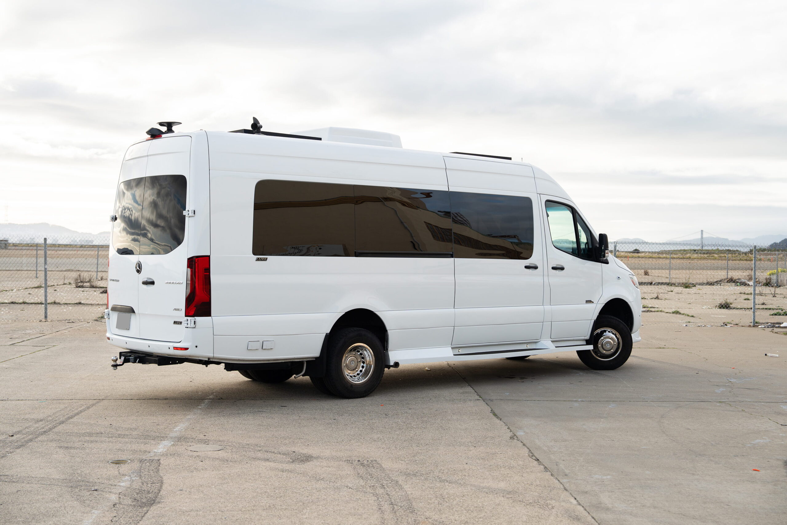 
								2023 Mercedes Benz Sprinter 3500 Luxe Edition full									