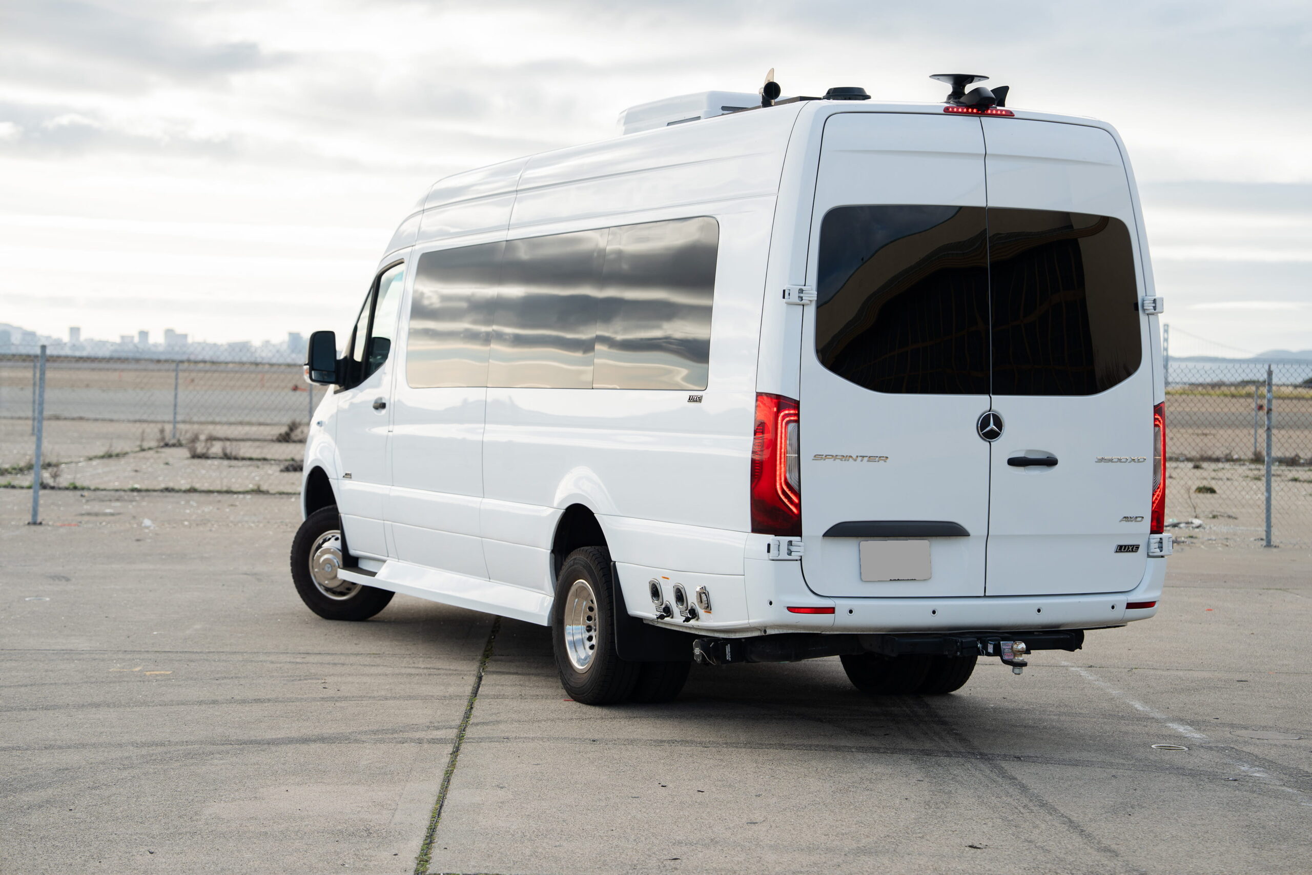 
								2023 Mercedes Benz Sprinter 3500 Luxe Edition full									