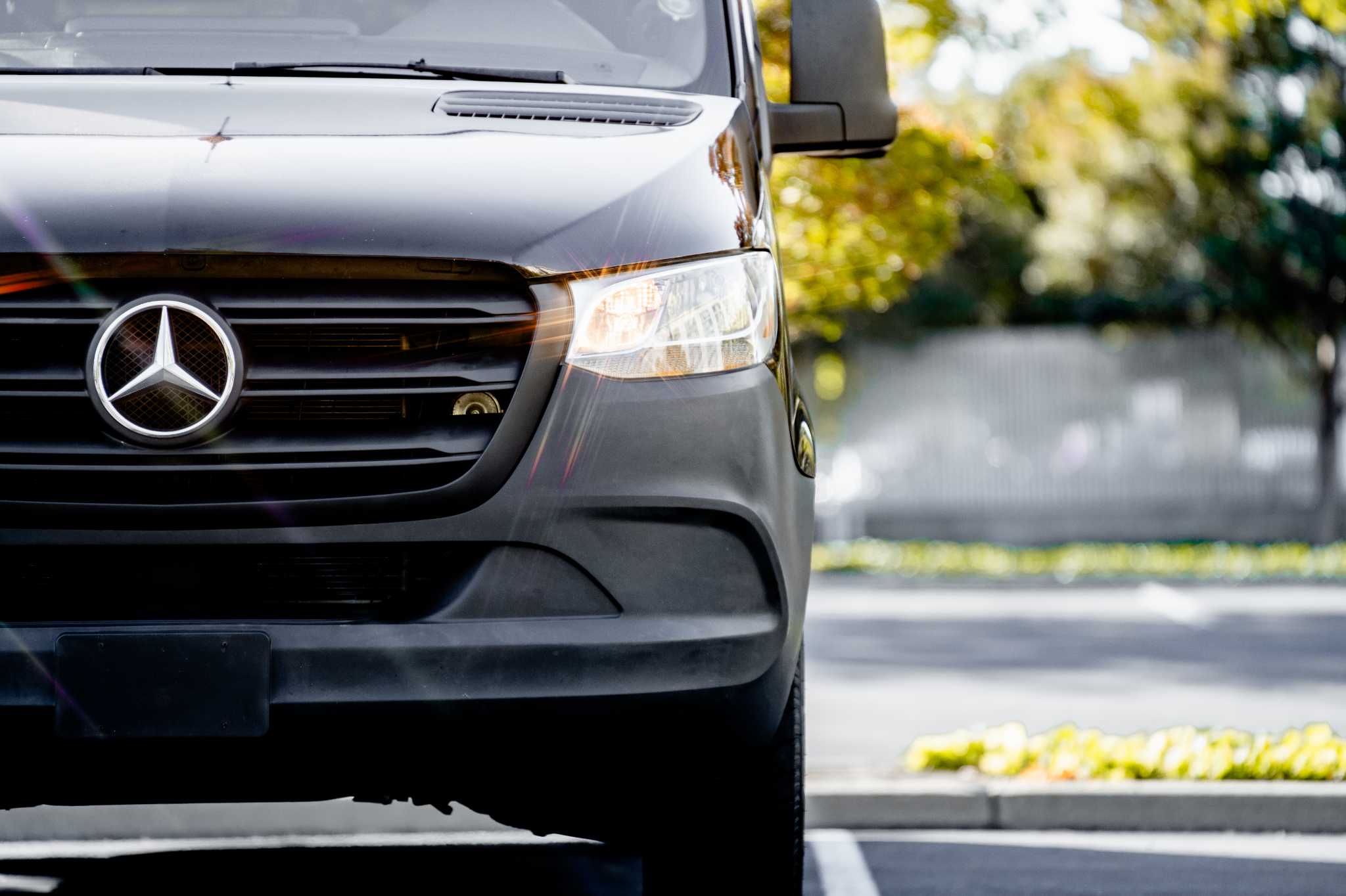 
								2024 Black Sprinter 2500 full									