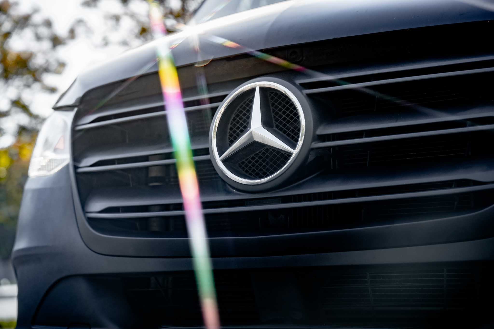 
								2024 Black Sprinter 2500 full									