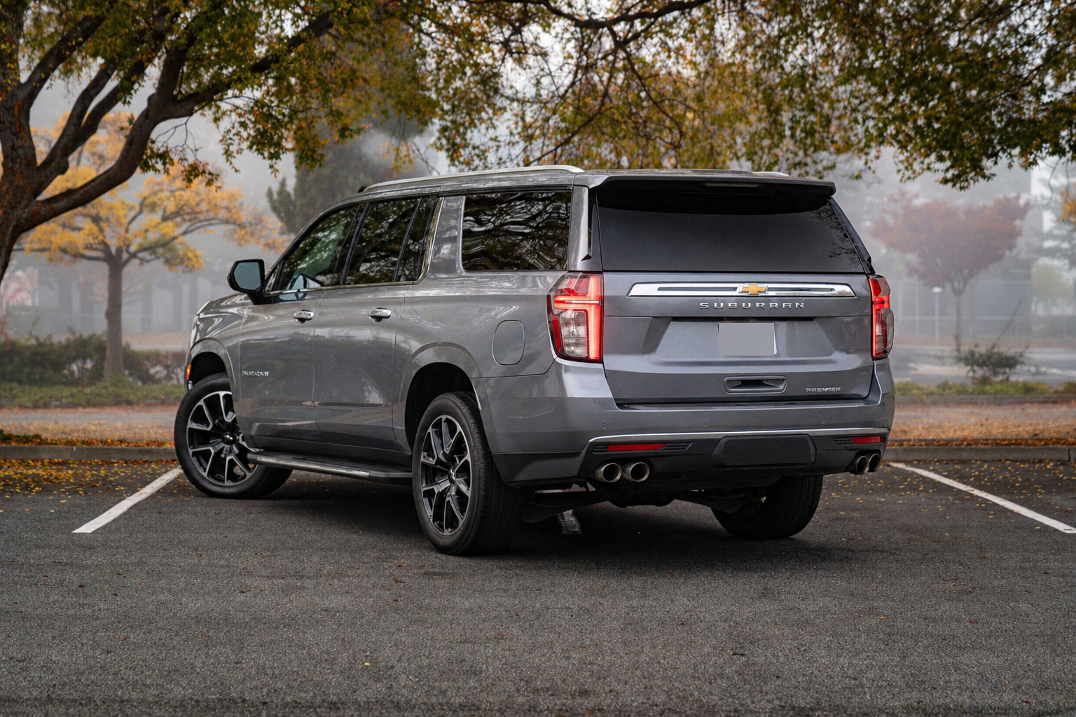 
								2022 Chevrolet Suburban LT full									