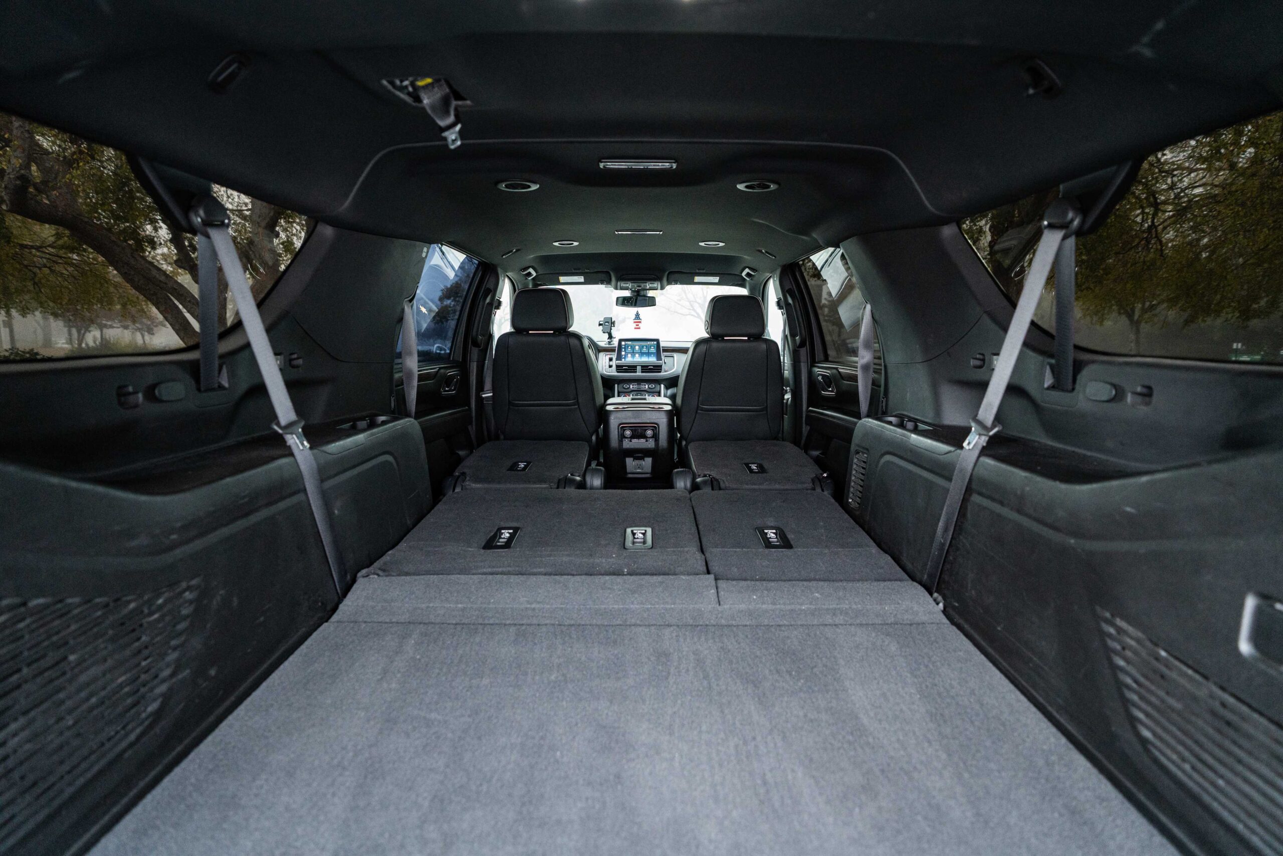 
								2024 Chevrolet Suburban LT full									