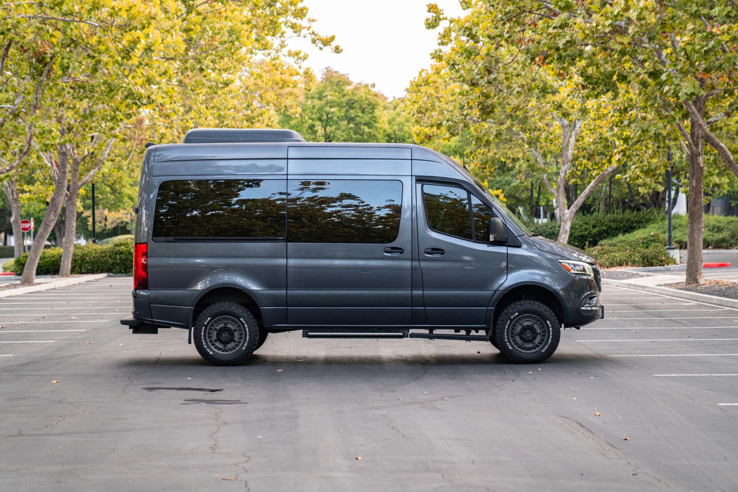 
								2021 Mercedes Benz Sprinter full									