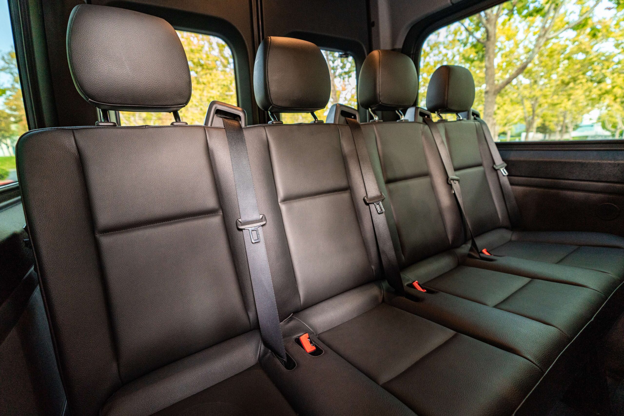 
								2021 Mercedes Benz Sprinter full									