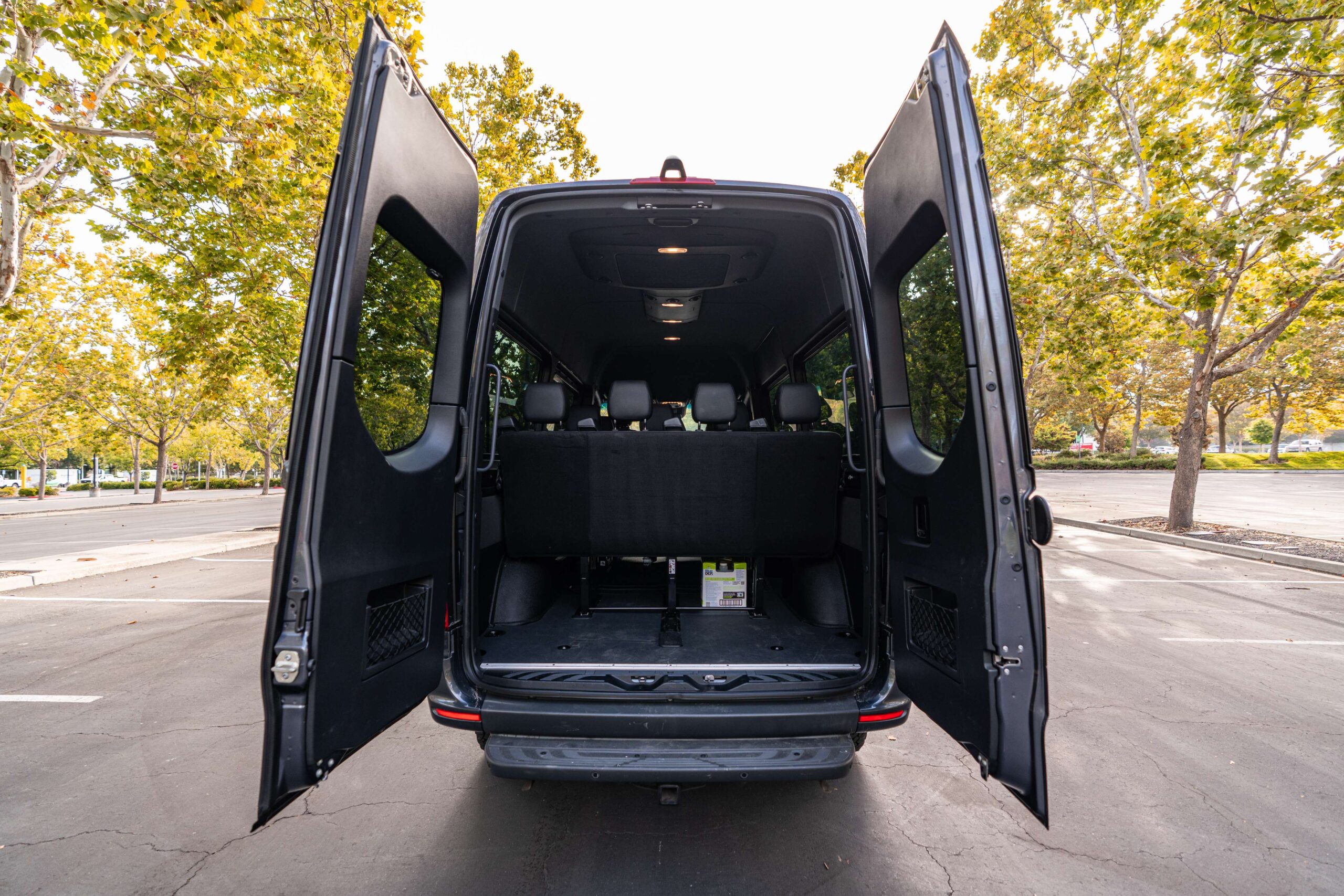 
								2021 Mercedes Benz Sprinter full									